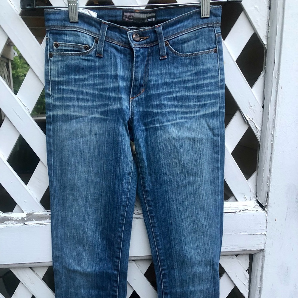 JOE’S light washed jeans